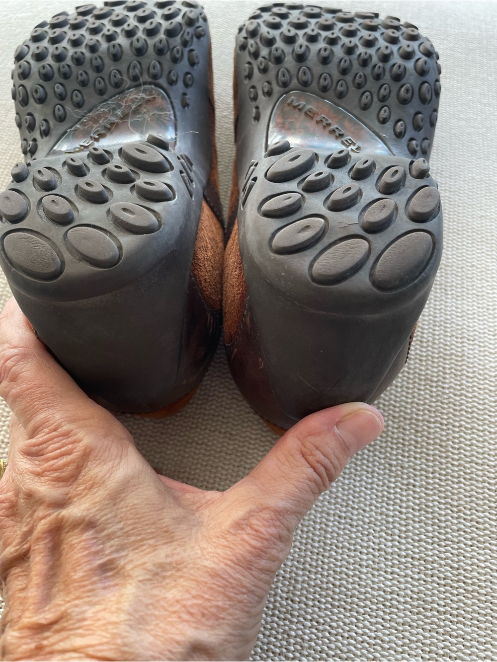 Merrell Plaza Mary Jane T-Strap Dark Spice Suede
Shoe - Picture 7 of 10